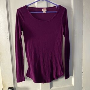 Mossimo long sleeve t shirt